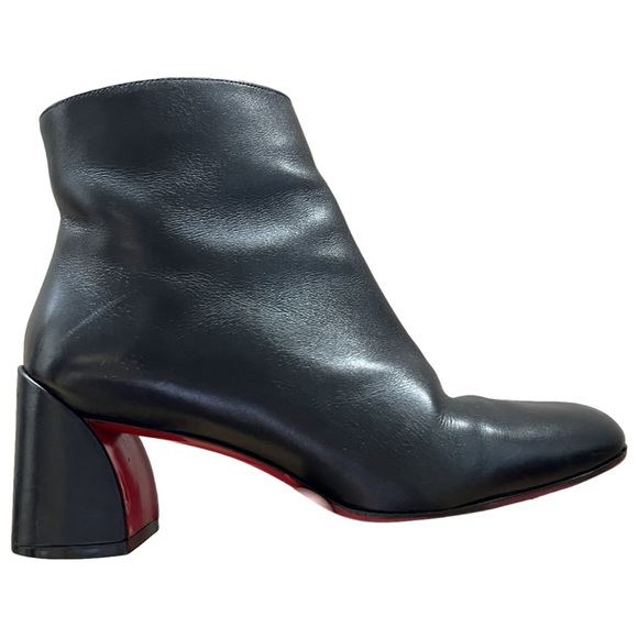 Christian Louboutin Turela Leather
Bootie Women Size 36 US 6 - Picture 1 of 4